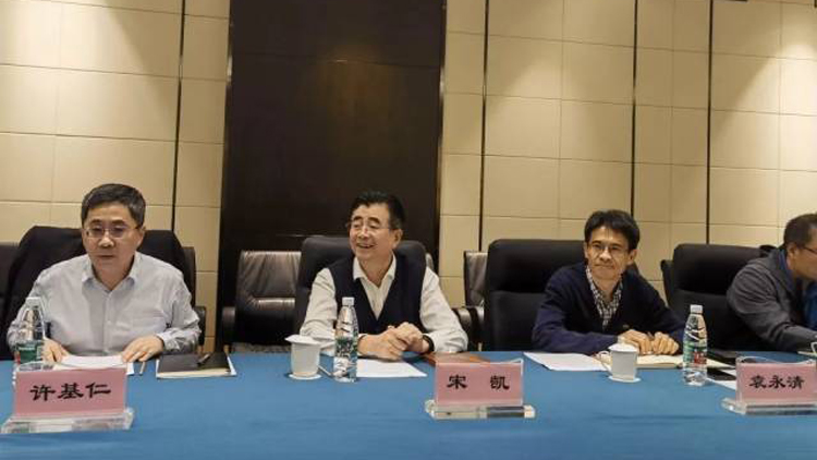 新任中國(guó)足協(xié)主席發(fā)聲：不能再出臺(tái)「奇葩」政策