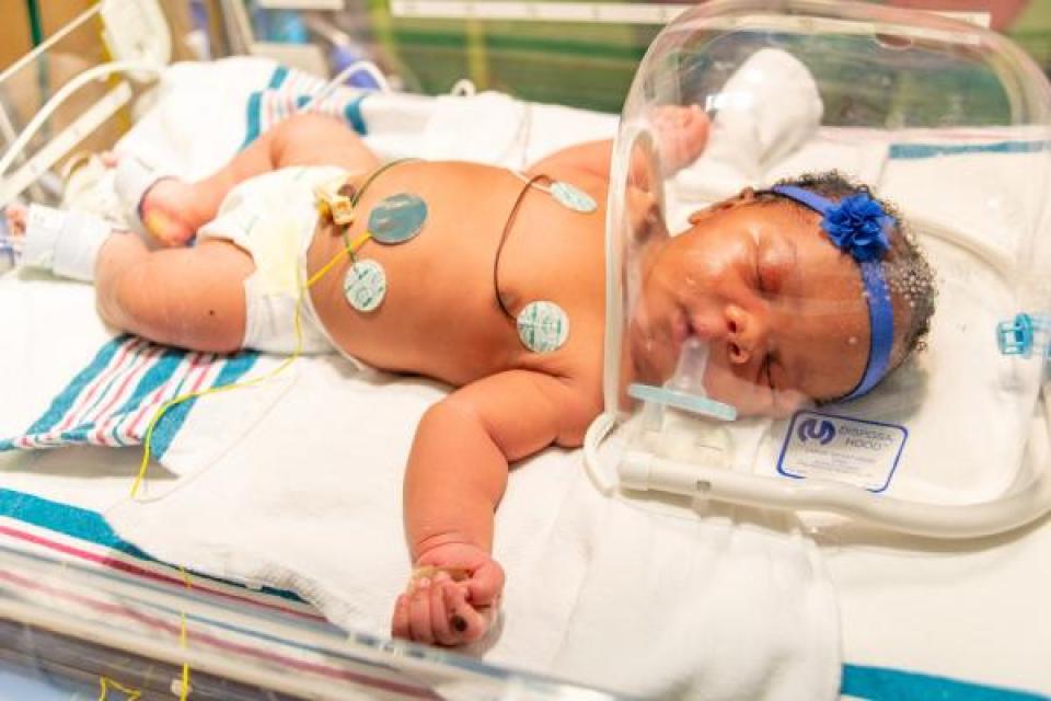 施政報(bào)告 | 消息指非婚生子女亦可獲兩萬元現(xiàn)金獎(jiǎng)勵(lì)