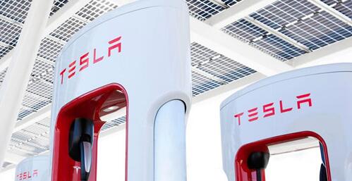 英國石油宣布採購價(jià)值1億美元的特斯拉超級充電樁