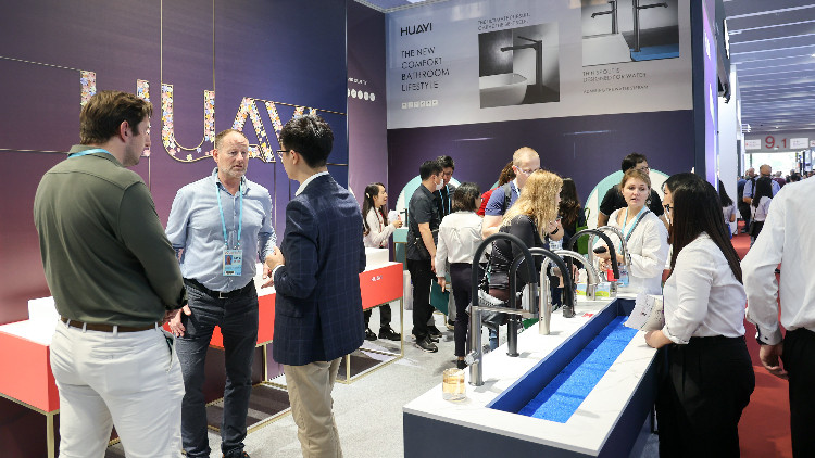 第134屆廣交會第二期圓滿結(jié)束  逾15萬境外採購商到會增長超五成