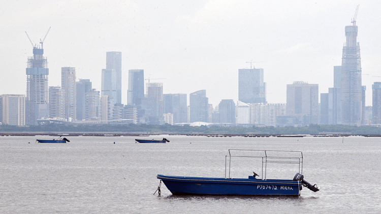 南亞裔人蛇瘋狂湧港！水警蒲臺(tái)島拘15名孟加拉籍人士