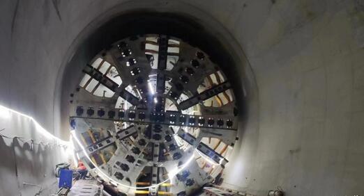 「長江上游軌道第一隧」進入盾構(gòu)掘進施工階段