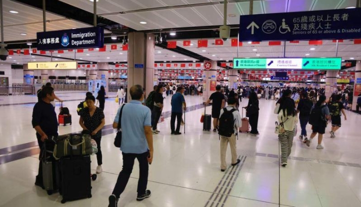 海關(guān)總署：11月1日起出入境人員免填健康申明卡