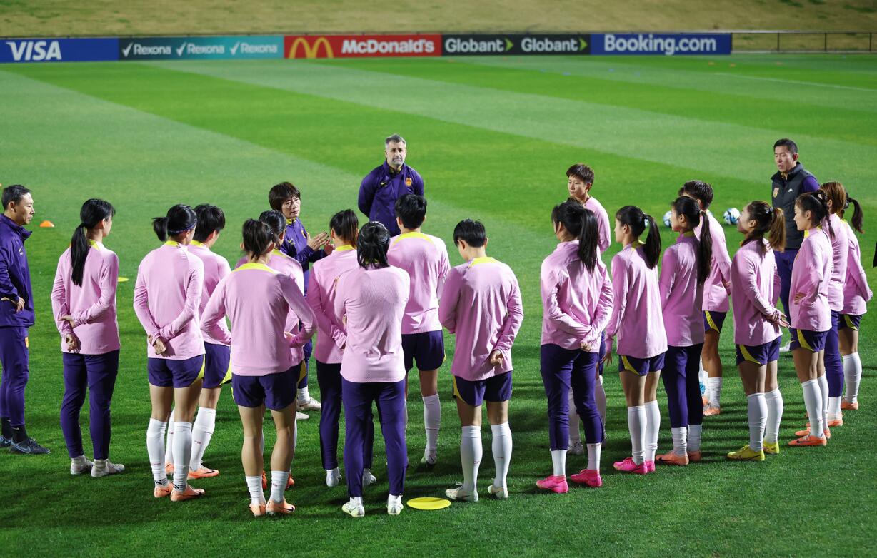 前瞻：明日決戰(zhàn)韓國，中國女足只?！溉A山一條路」