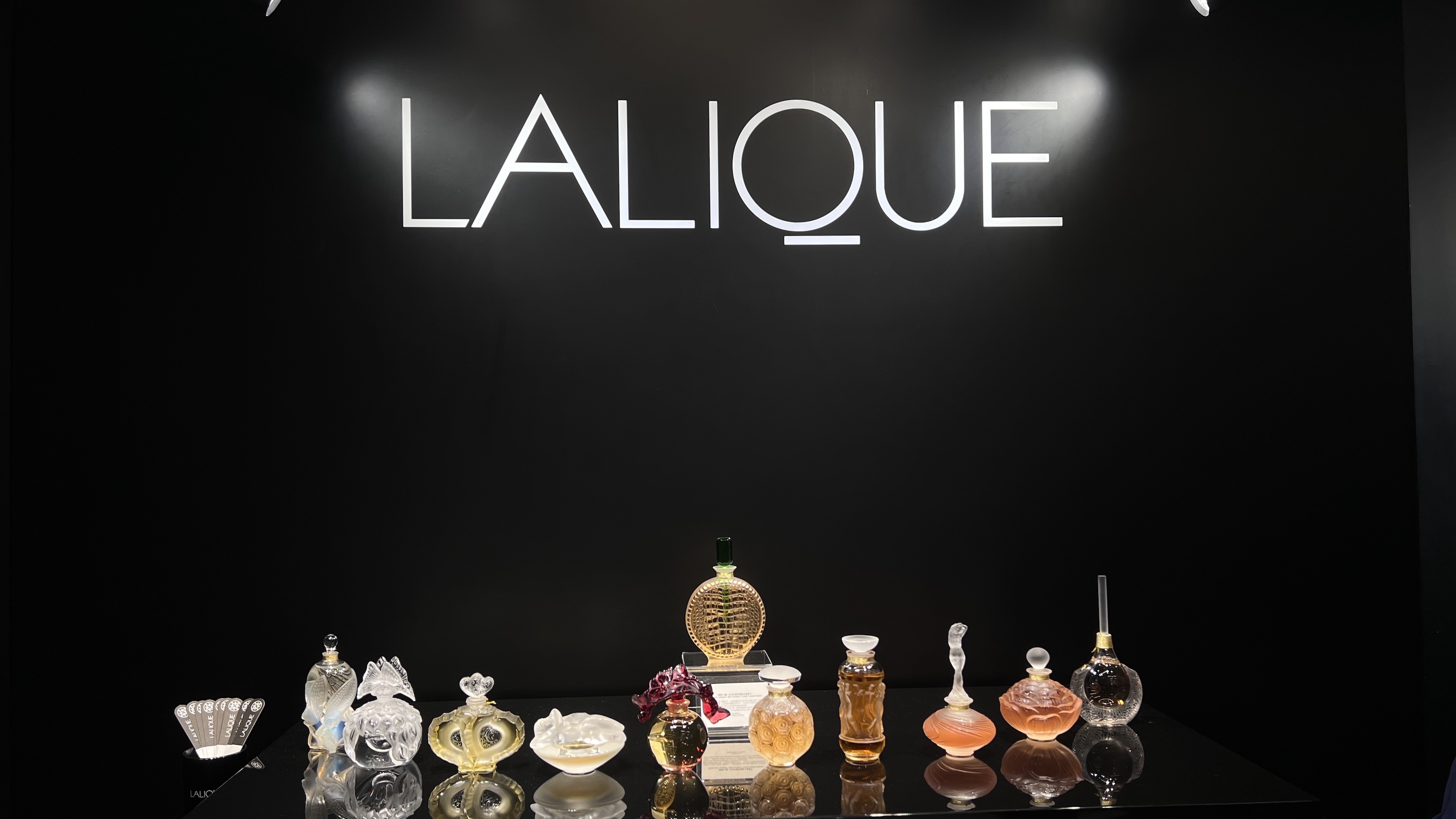 【購物】冬日佳節(jié)儀式感 展現(xiàn)生活的藝術(shù)