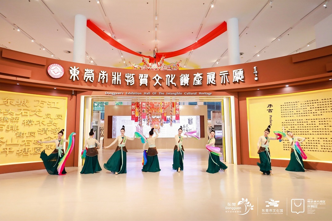 港人港企盼融合  灣區(qū)文采會900主題展逾16000產(chǎn)品