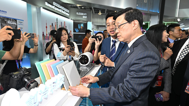 香港積極參與進博會 逾300家香港企業(yè)參與