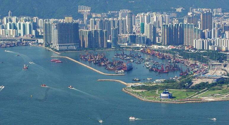 新油麻地避風(fēng)塘發(fā)生工業(yè)意外 男工3米高墮下昏迷不醒