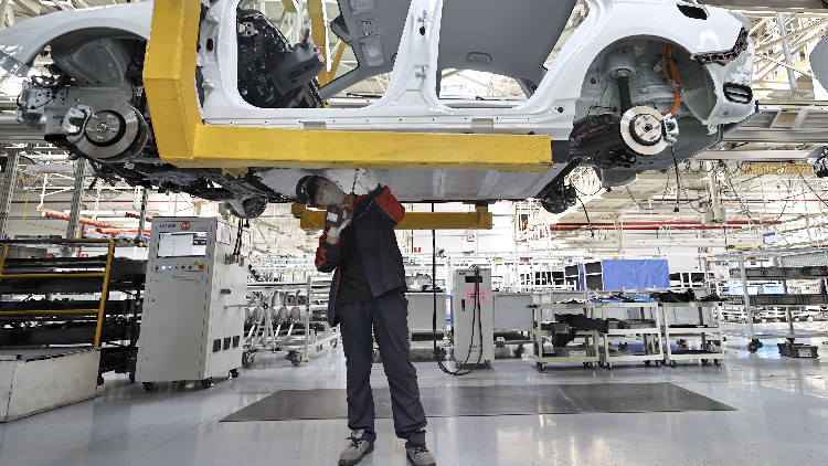 全球製造業(yè)PMI連續(xù)13個月運行在50%以下