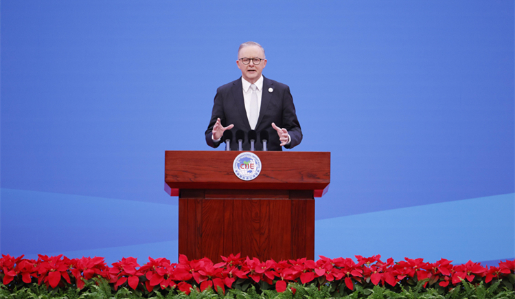 澳總理阿爾巴尼斯曬參觀天壇照 點(diǎn)評(píng)澳中關(guān)係