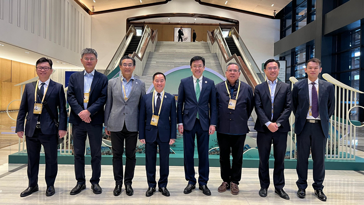 孫東出席世界互聯(lián)網(wǎng)大會烏鎮(zhèn)峰會開幕式及全體會議