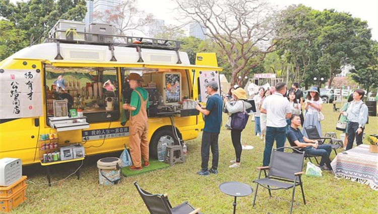 花展+書展，咖啡節(jié)+音樂節(jié)！這周末的蓮花山真香