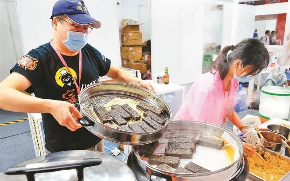 百個(gè)臺(tái)灣特產(chǎn)美食攤位！ 第六屆臺(tái)灣創(chuàng)藝生活節(jié)深圳開幕