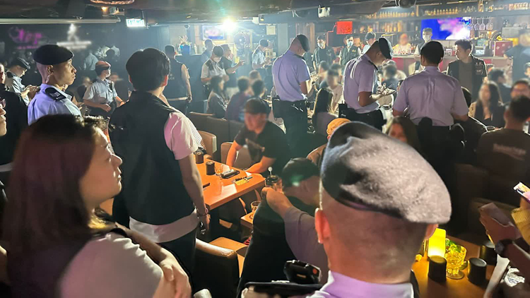 警方一連3日全港大反黑 動員逾1600人 拘捕335人