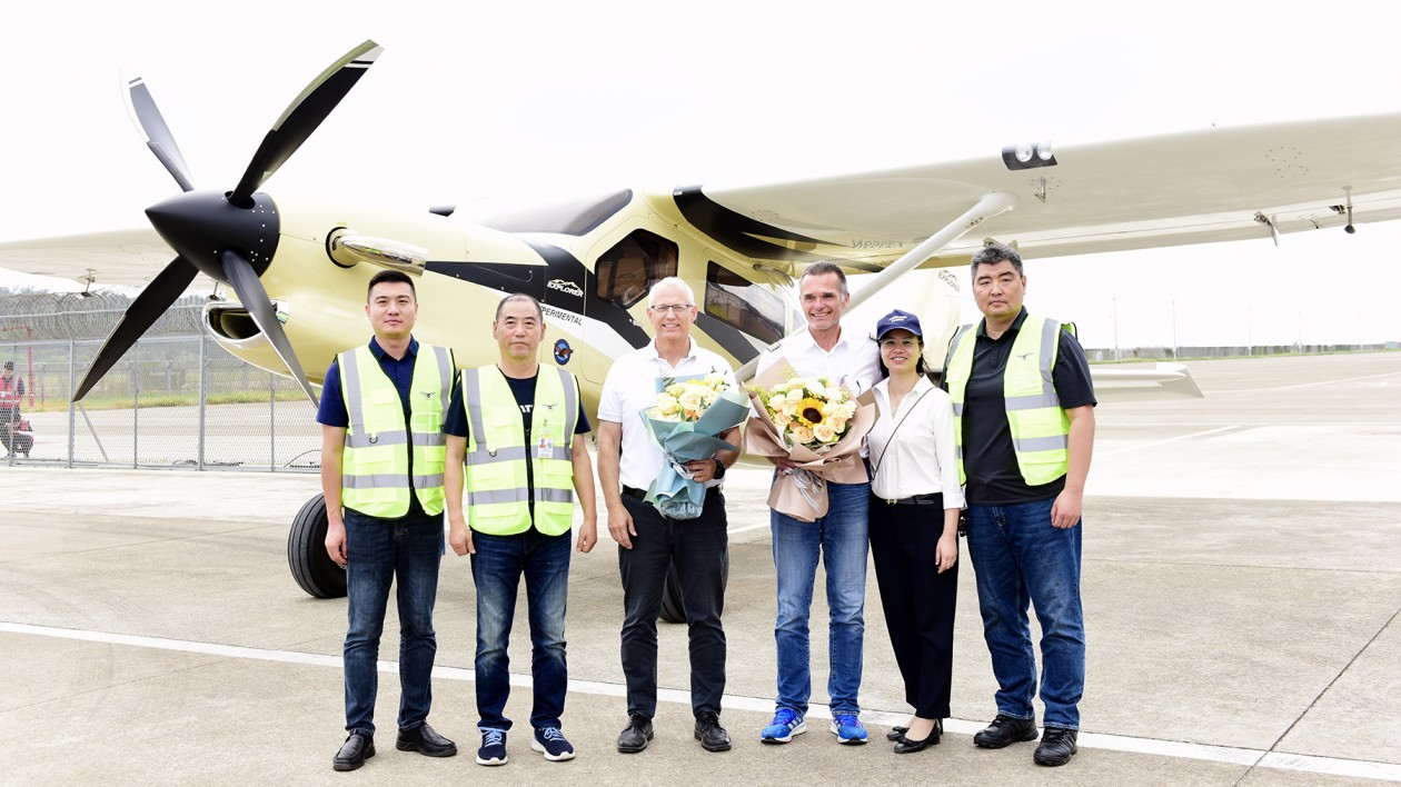 空中皮卡首秀！ 2023亞洲通用航空展首架境外飛機(jī)飛抵珠海