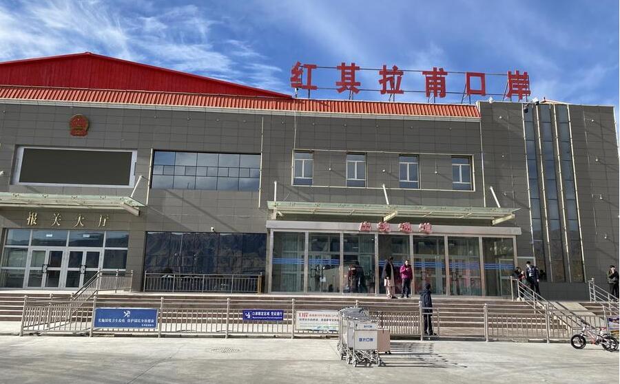 新疆「口岸經(jīng)濟(jì)」打通西向國際貿(mào)易黃金通道