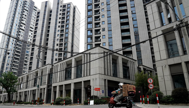 【經(jīng)濟(jì)瞭望】中國樓市正由跌轉(zhuǎn)穩(wěn)