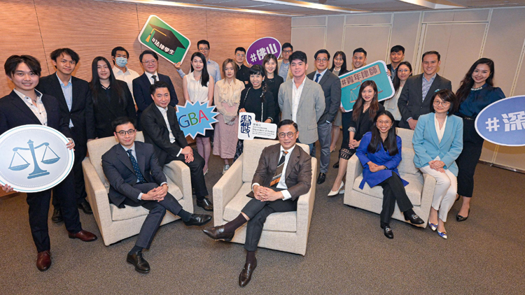 張國(guó)鈞16日率青年法律業(yè)界考察深圳及佛山