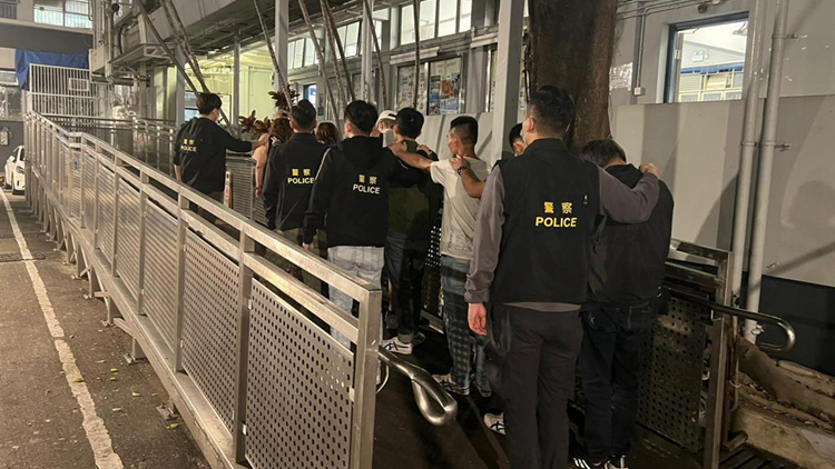 警方過去兩日於旺角展開大規(guī)模反黑行動 拘捕46人