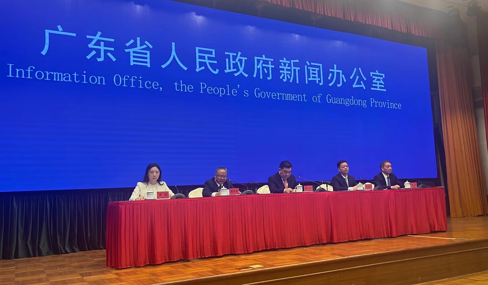 【康養(yǎng)中國】預計2030年進入中度老齡化社會 廣東推進基本養(yǎng)老服務(wù)體系建設(shè)