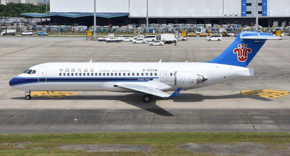 國產(chǎn)支線客機ARJ21載客突破1000萬人次 