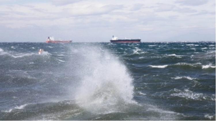 貨輪希臘海域沉沒(méi) 13人失聯(lián)