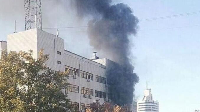 河北醫(yī)科大學(xué)一教學(xué)樓突發(fā)大火 校方通報(bào)