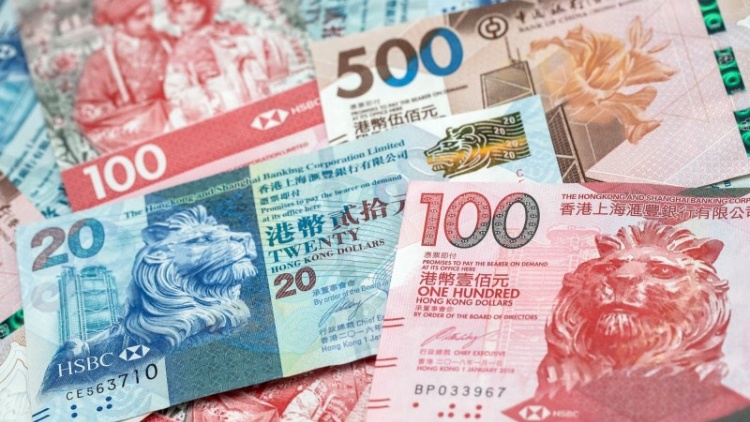 警方拘捕一女 涉擦卡盜竊及洗黑錢