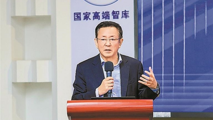 深圳科技界人士縱論前沿科創(chuàng) 專(zhuān)家建言大企業(yè)領(lǐng)軍「大研究」