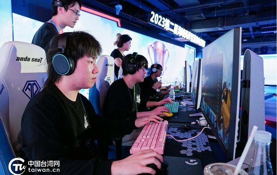 從交流交往走向交融交心——兩岸青年以電競(jìng)為「媒」實(shí)現(xiàn)「雙向奔赴」