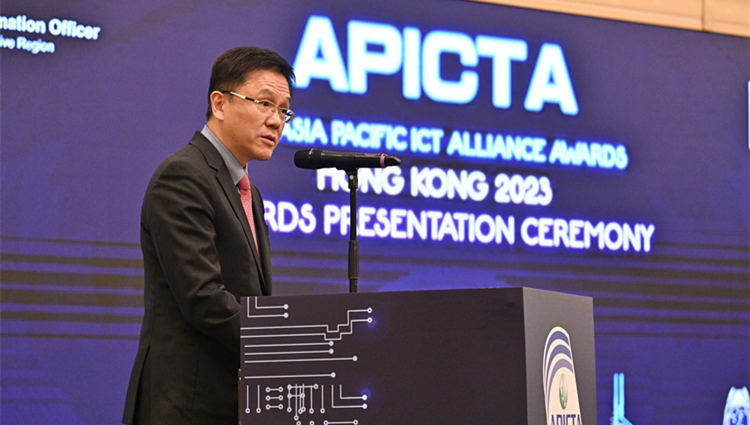 孫東：香港重視專才貢獻(xiàn) 續(xù)推政策招攬人才