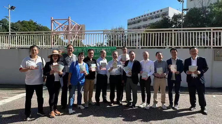 區(qū)議會選舉 | 內(nèi)地港人團體到上水集中投票 指選民的每一票都意義重大