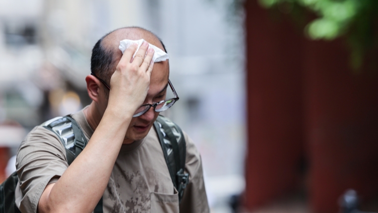 北方「中國最冷小鎮(zhèn)」氣溫達-41.4℃ 廣東氣溫卻直衝30℃