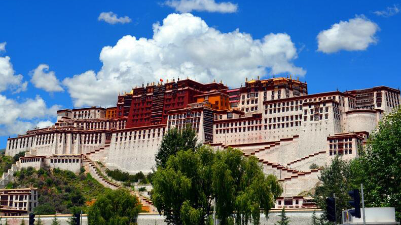 走起！全國(guó)多個(gè)熱門(mén)景區(qū)免費(fèi)開(kāi)放