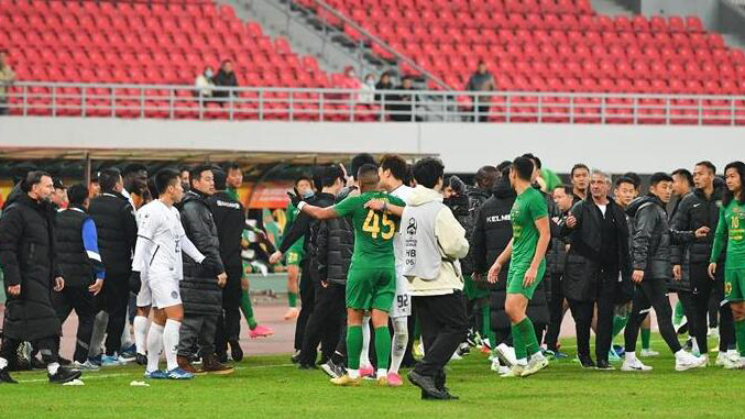 7人共禁賽48場(chǎng)！亞足聯(lián)開(kāi)出重磅罰單