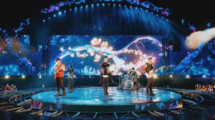 「五月天」演唱會(huì)被爆疑似假唱 國(guó)臺(tái)辦回應(yīng)