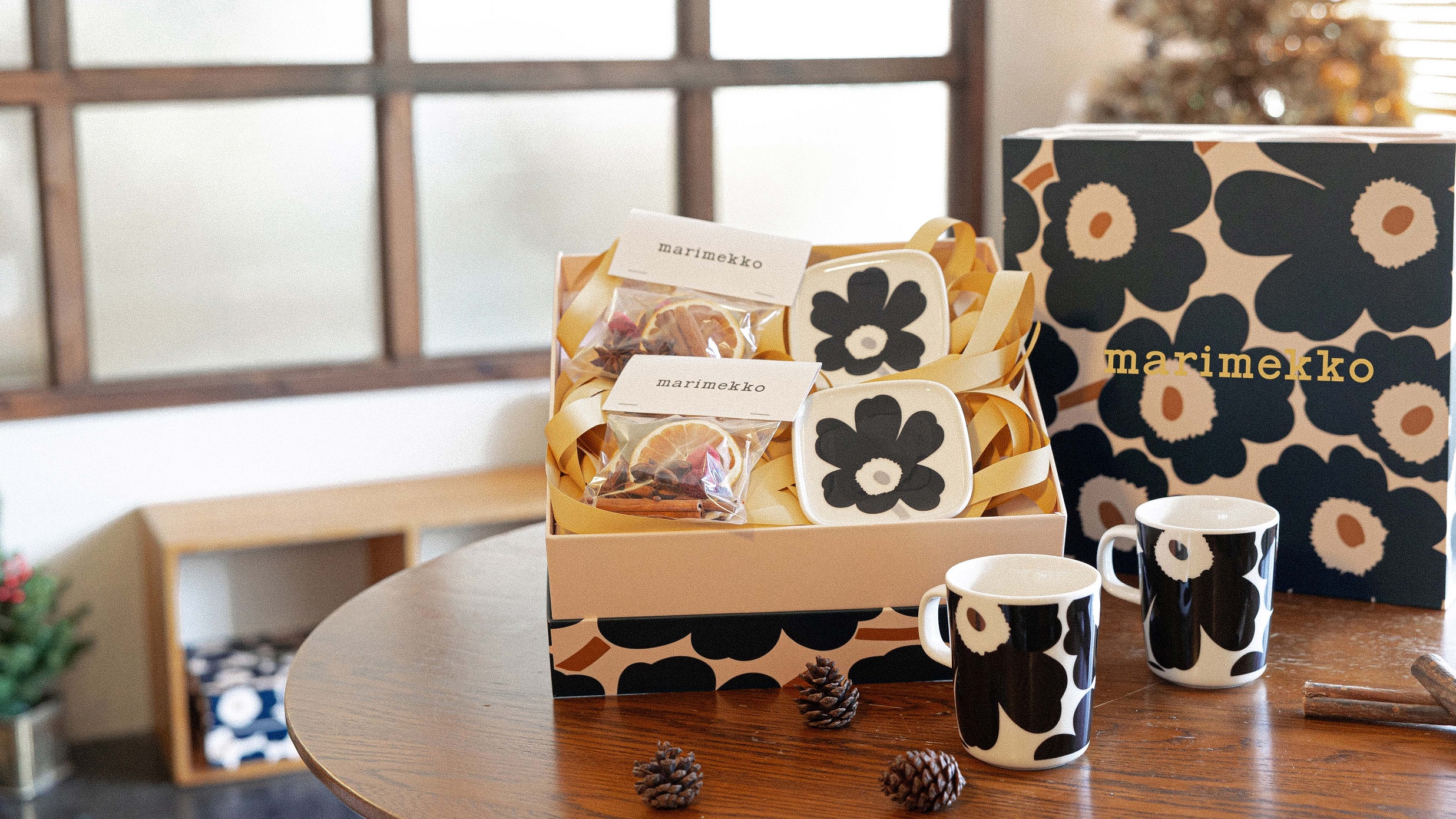 【購(gòu)物】北歐風(fēng)印花家品配飾 散發(fā)節(jié)日溫暖感