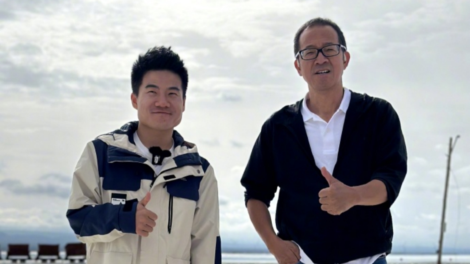 董宇輝榮升「董總」 頻登熱搜的直播行業(yè)怎麼了？