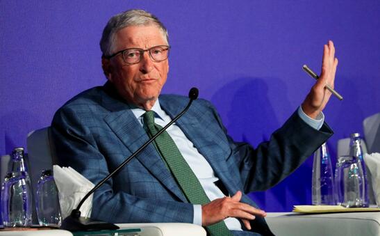 蓋茨：AI將加速創(chuàng)新 會(huì)改變教育行業(yè)