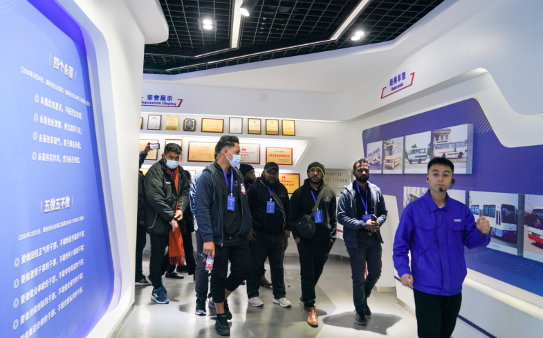 斐濟(jì)、基里巴斯代表團(tuán)到山東聊城進(jìn)行友好企業(yè)參觀訪談