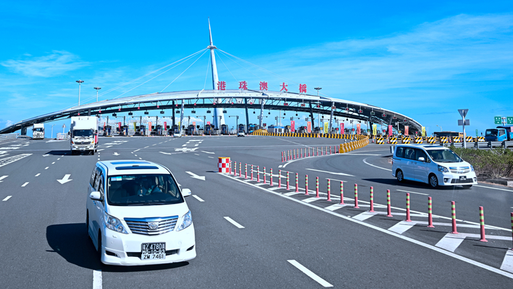 運(yùn)輸署料下午有較多旅客及車輛經(jīng)港珠澳大橋回港 籲盡早規(guī)劃行程