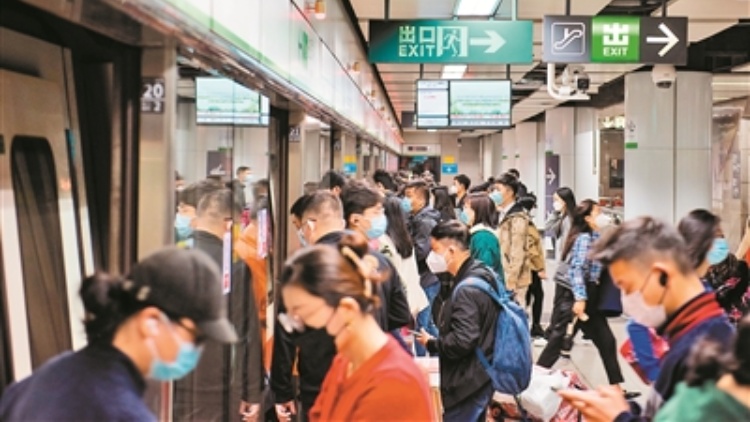 客運(yùn)量972.3萬！刷新歷史新高！