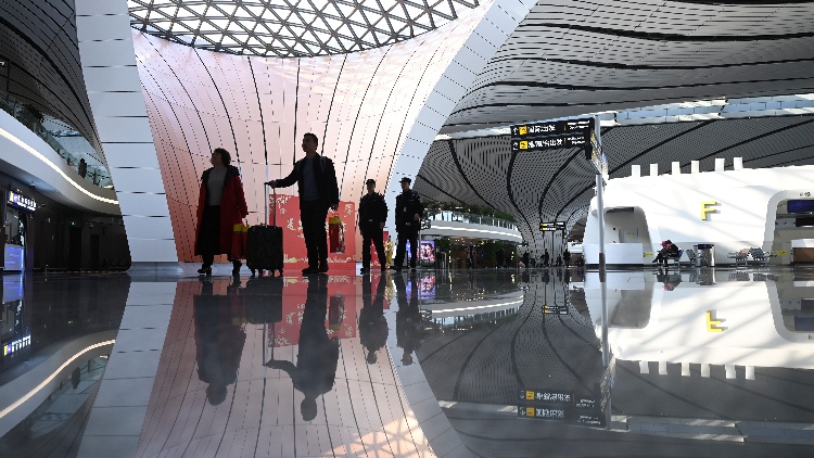 國(guó)家移民管理局：6國(guó)超11萬(wàn)人次免簽入境中國(guó) 觀光休閒佔(zhàn)7成