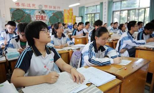 浙江將組織千名科學(xué)家擔(dān)任中小學(xué)?？茖W(xué)副校長(zhǎng)