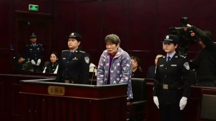 另有發(fā)現(xiàn)！余華英拐賣兒童案發(fā)回重審