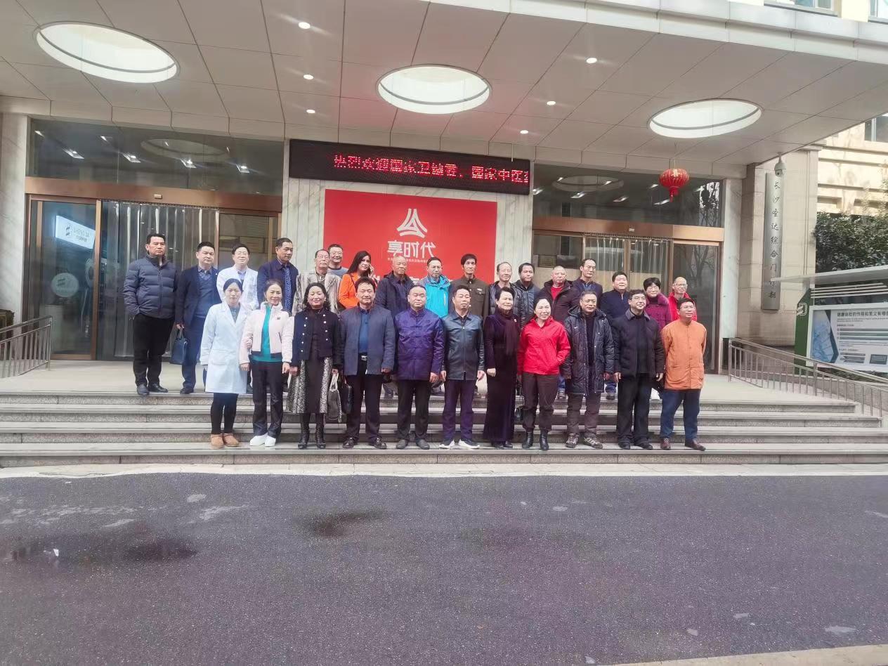 【醫(yī)耀華夏】中醫(yī)針灸海外廣受歡迎 湖南中醫(yī)康養(yǎng)法有望「出?！? title=