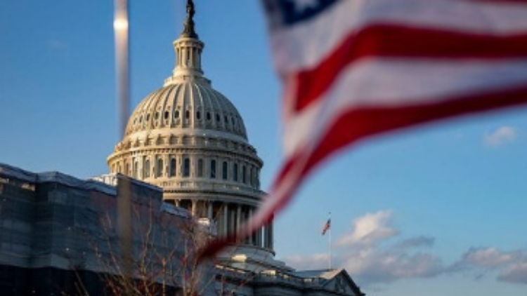 美國2024財(cái)年第一季度財(cái)政赤字超5000億美元