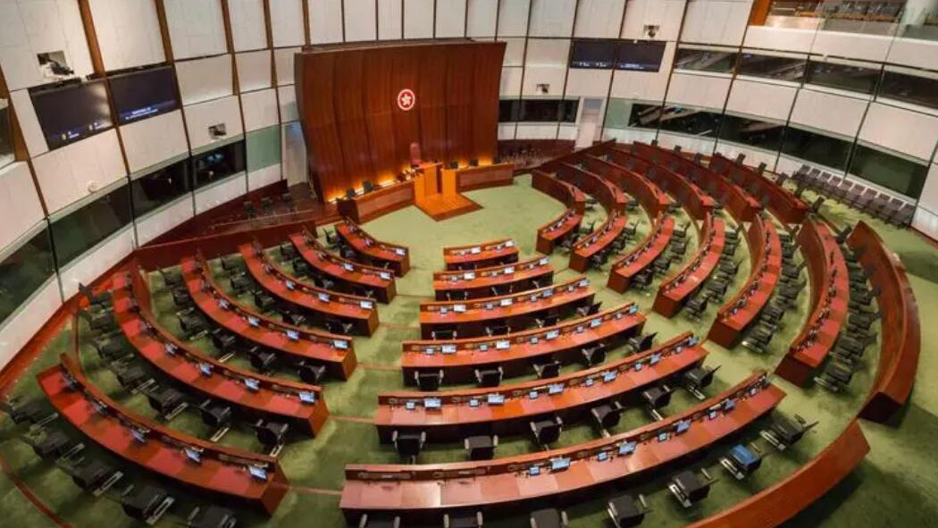 立法會18個委員會選出主席及副主席