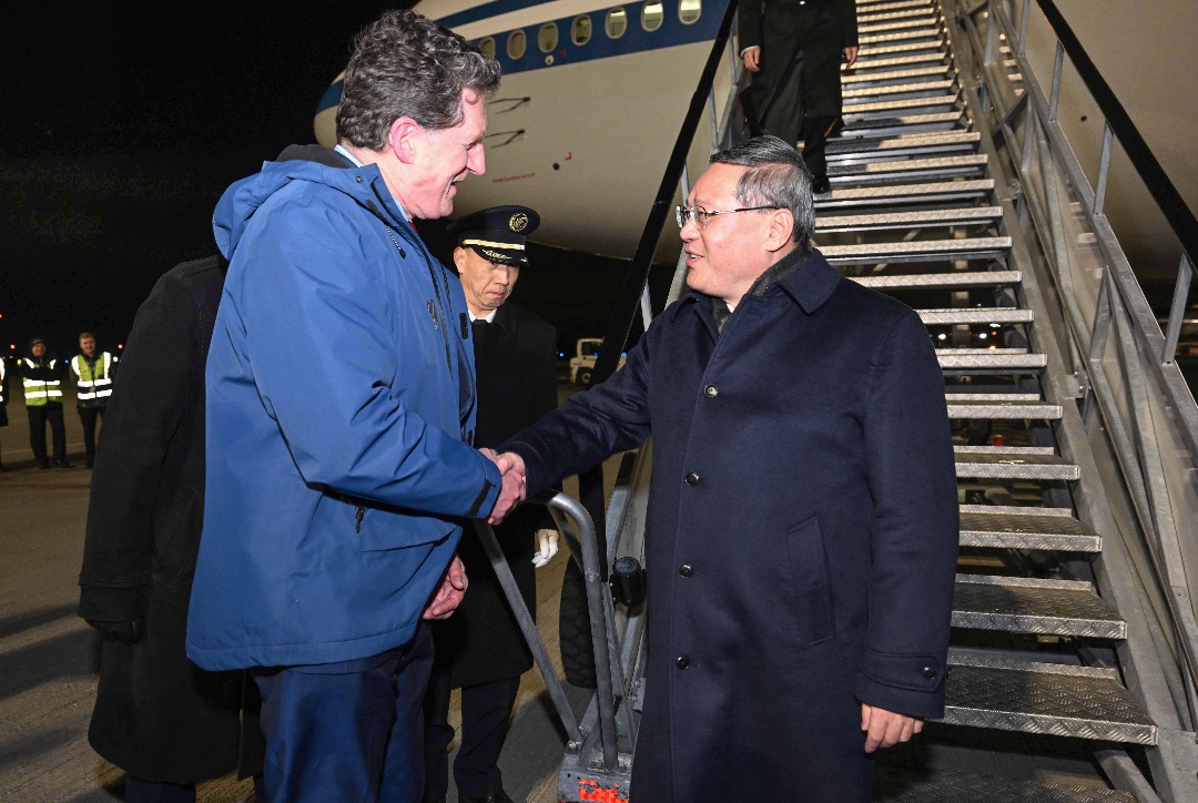 李強(qiáng)同愛爾蘭總理瓦拉德卡會談