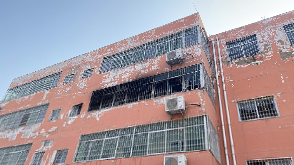 應(yīng)急管理部派工作組赴河南南陽(yáng)指導(dǎo)一學(xué)校宿舍火災(zāi)事故救援處置